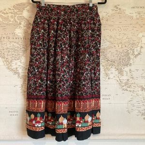 SOLD ❌ Vintage Midi skirt 28" waist with pockets! Black,   - Open to offer